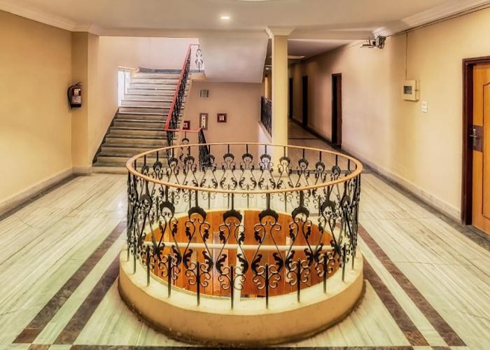 Hotel Empire Gandhidham
