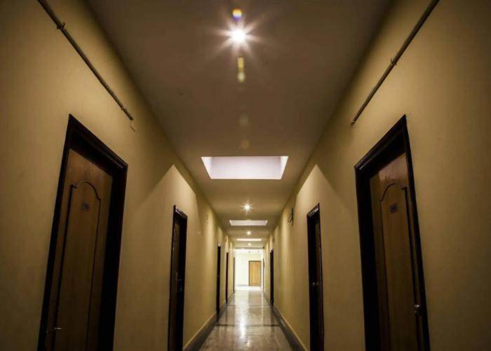 Hotel Empire Gandhidham