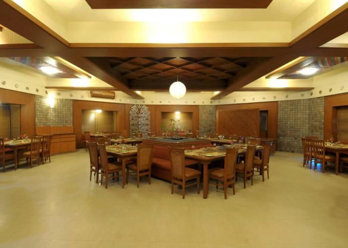 Hotel Empire Gandhidham
