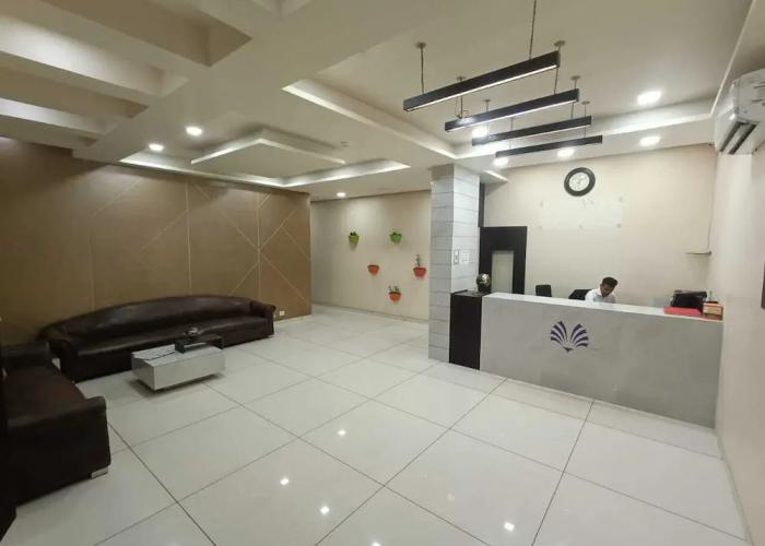 Hotel Grand Ambience