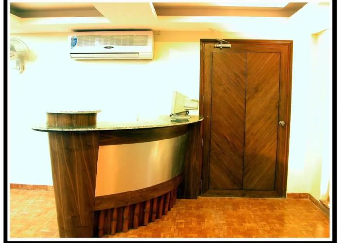 Hotel Gokul