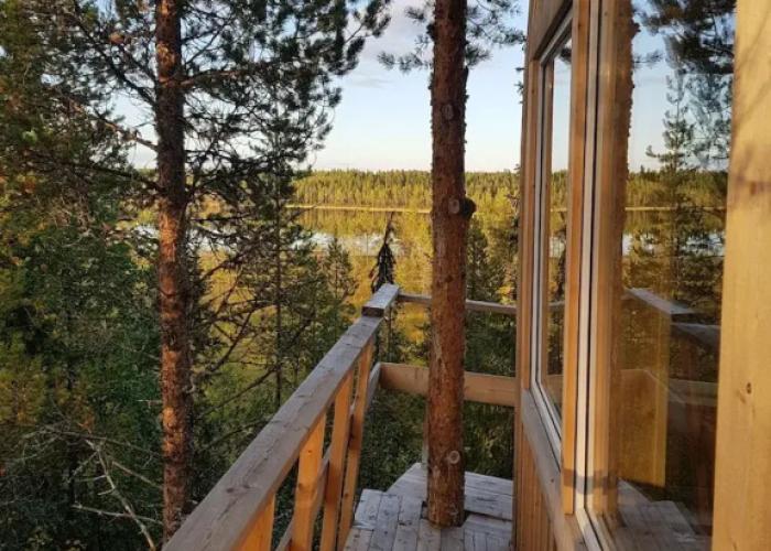 Aurora Lodge