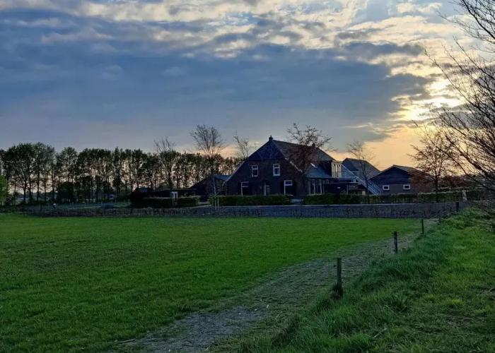 Spacious Farmhouse in Silvolde With Garden
