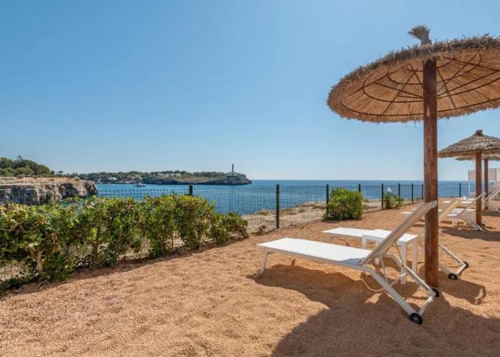 Orange Colom Seaside Apartments