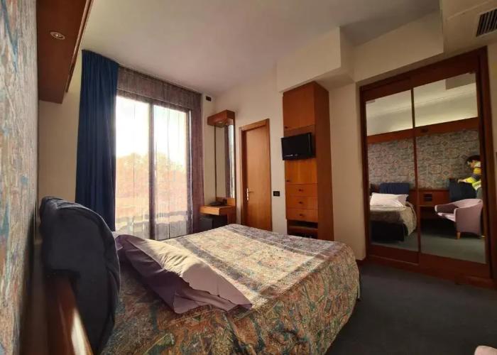 Hotel Sabra
