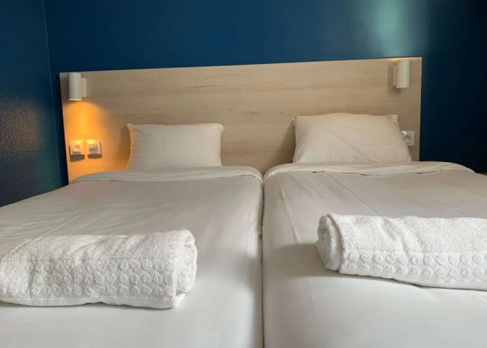 Kyriad Direct Dreux