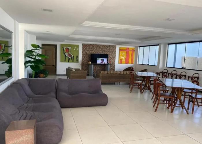 Hotel Algas Marinhas