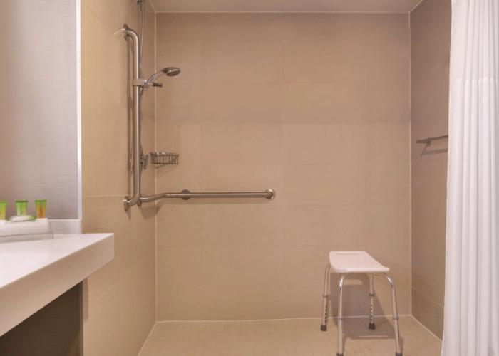Park Inn by Radisson Brampton, On