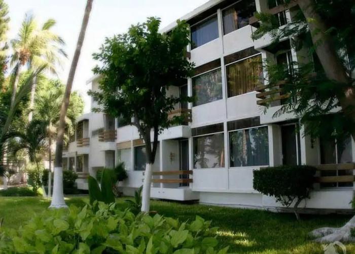 La Concha Beach Hotel & Club