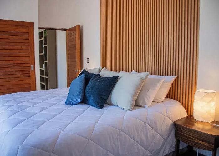 Condo Cortes