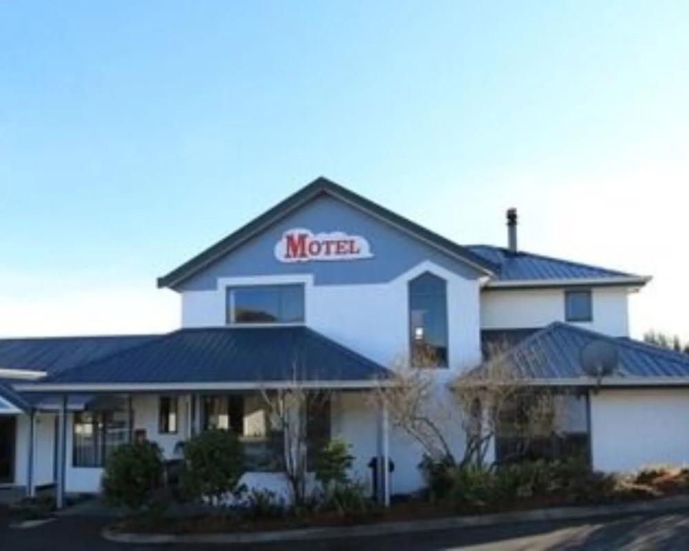 Bonnie Knights Motel