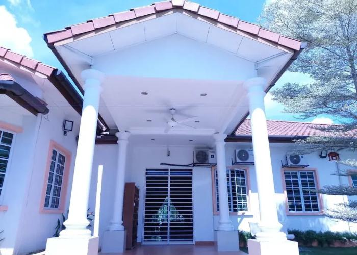 Villa Solihin