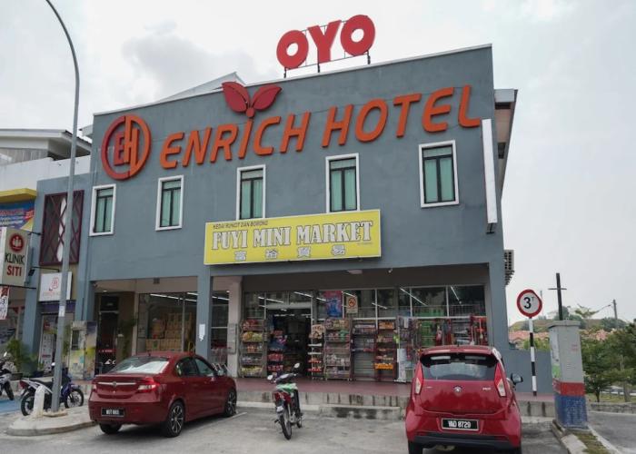 Enrich Hotel