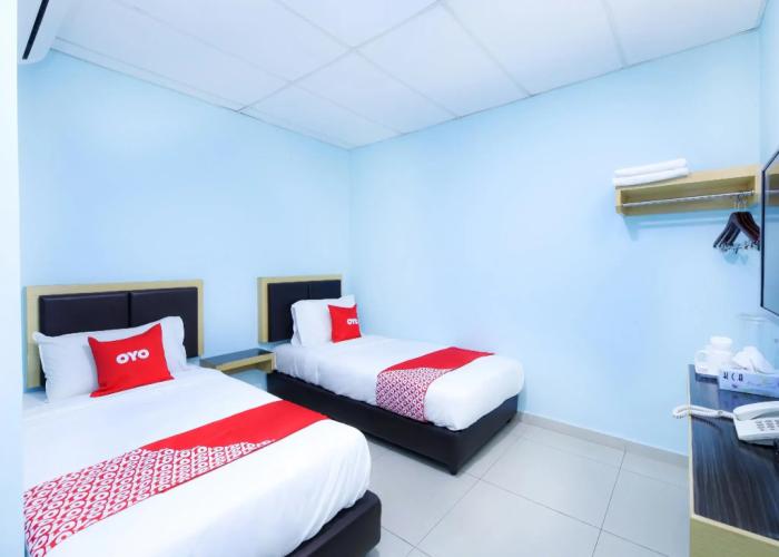 OYO 89842 Hotel 22 Northport