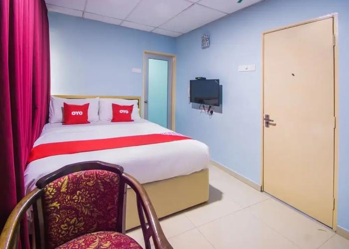 OYO 89842 Hotel 22 Northport