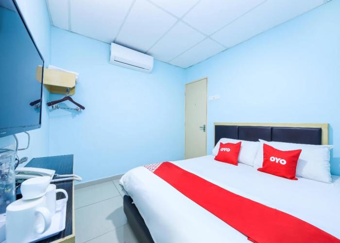 OYO 89842 Hotel 22 Northport