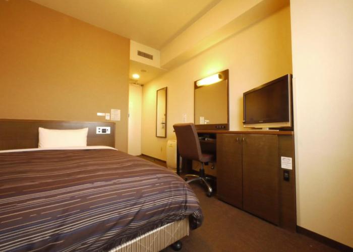 Hotel Route-Inn Higashimuroran Ekimae