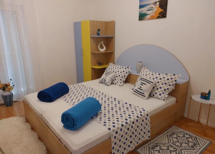 Apartments Zvonimir