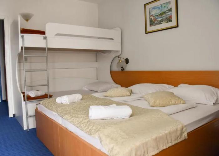 Hotel Sirena Hvar