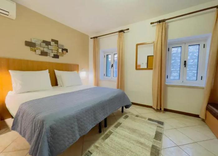 Rooms & Apartments Villa Town Gate