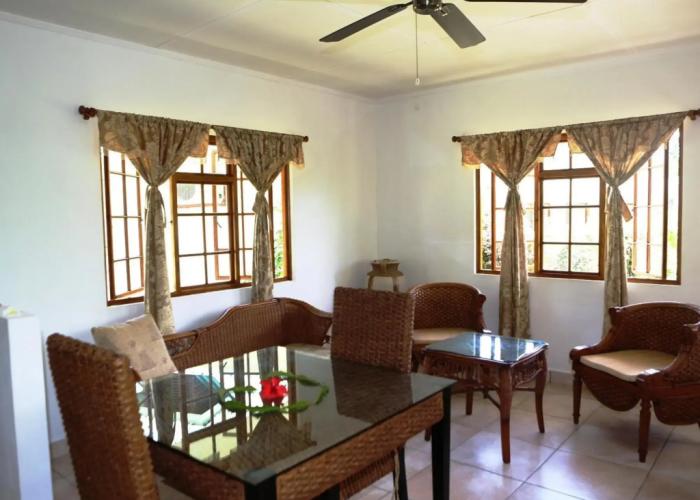 Le surmer self catering chalets
