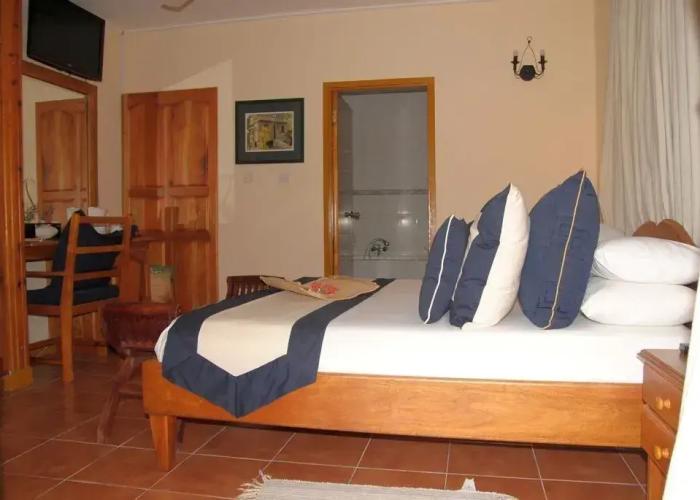 Oceane Self Catering