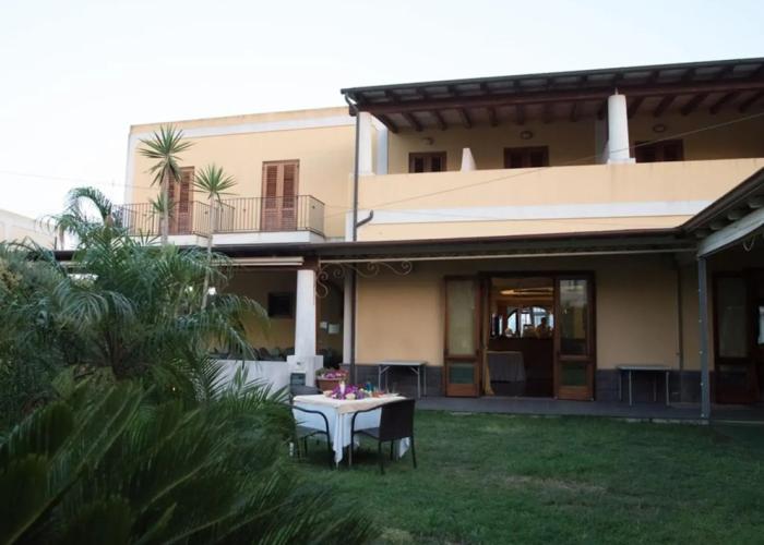 Eolian Residence