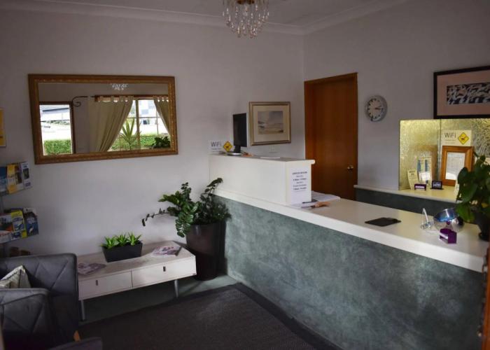 Cardiff Motor Inn