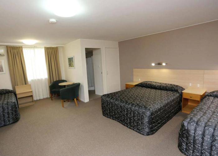 Cosmo Motel Adamstown