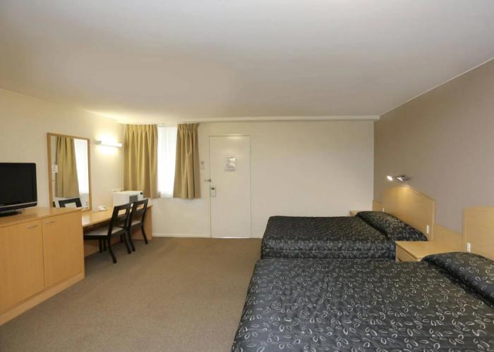 Cosmo Motel Adamstown