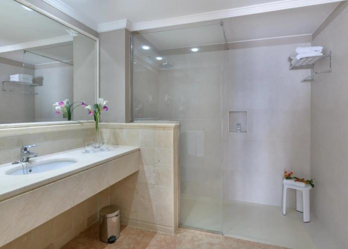 Hipotels Natura Palace - Adults only