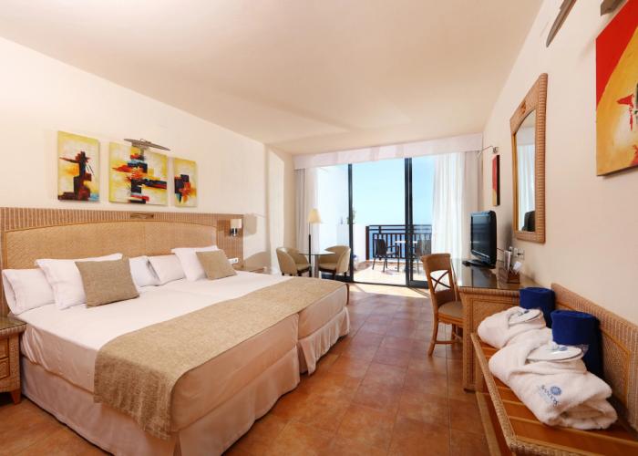 Sandos Papagayo Hotel