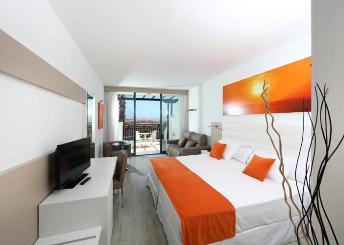 Sandos Papagayo Hotel
