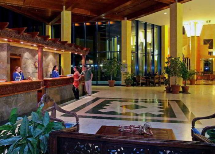 Sandos Papagayo Hotel