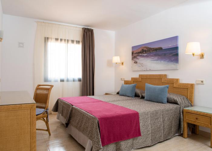 HL Club Playa Blanca Hotel