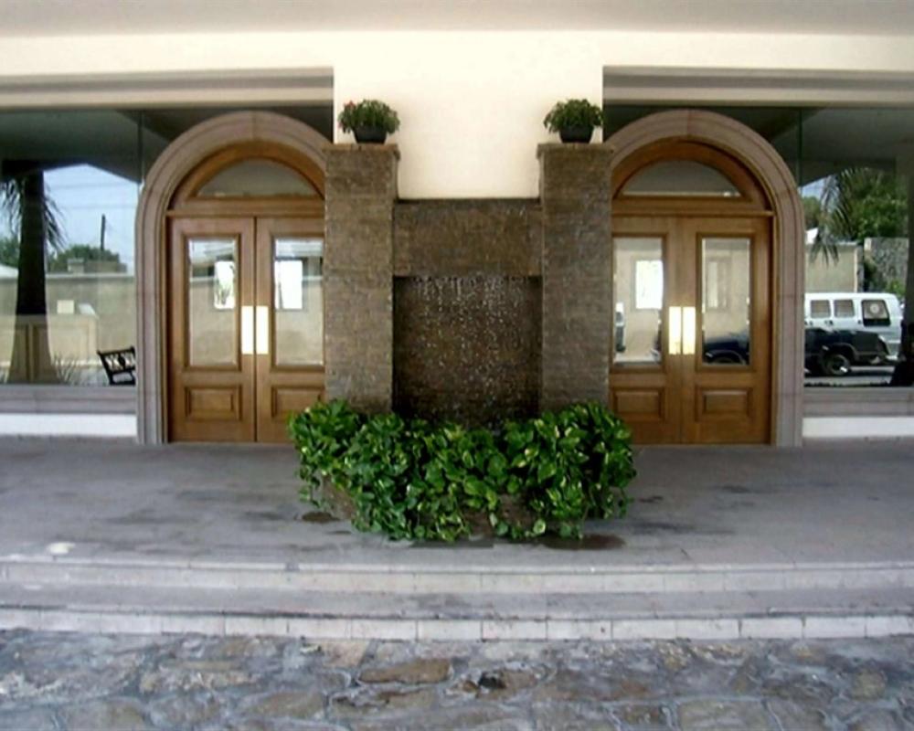 Best Western Centro Cadereyta