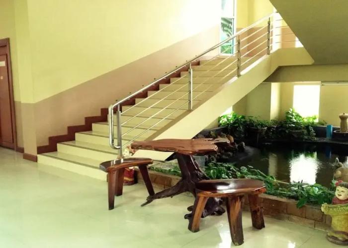 Amarin Grand Hotel