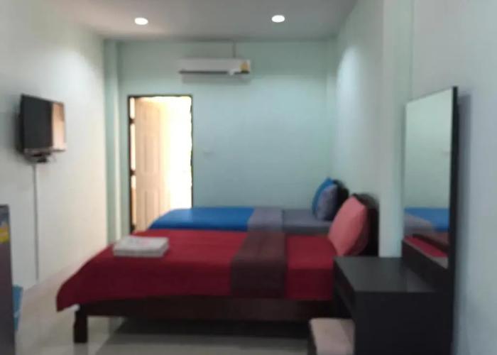Rayonghouse Resort