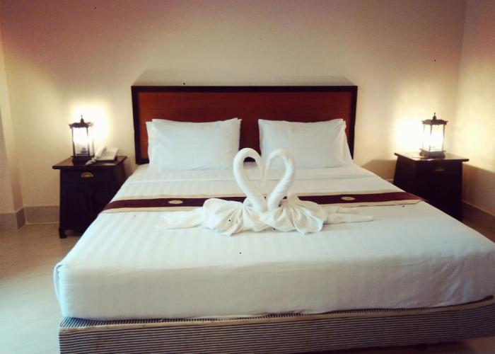 Rayong Lanna Hotel
