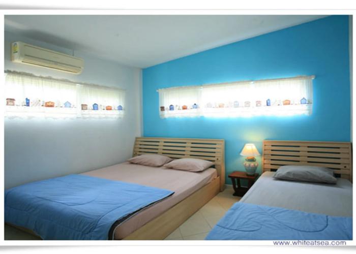 White at Sea Resort