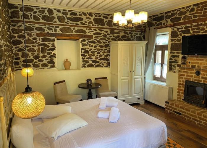 Agios Germanos Traditional Hotel
