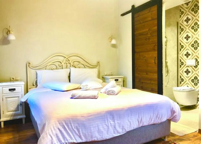 Agios Germanos Traditional Hotel