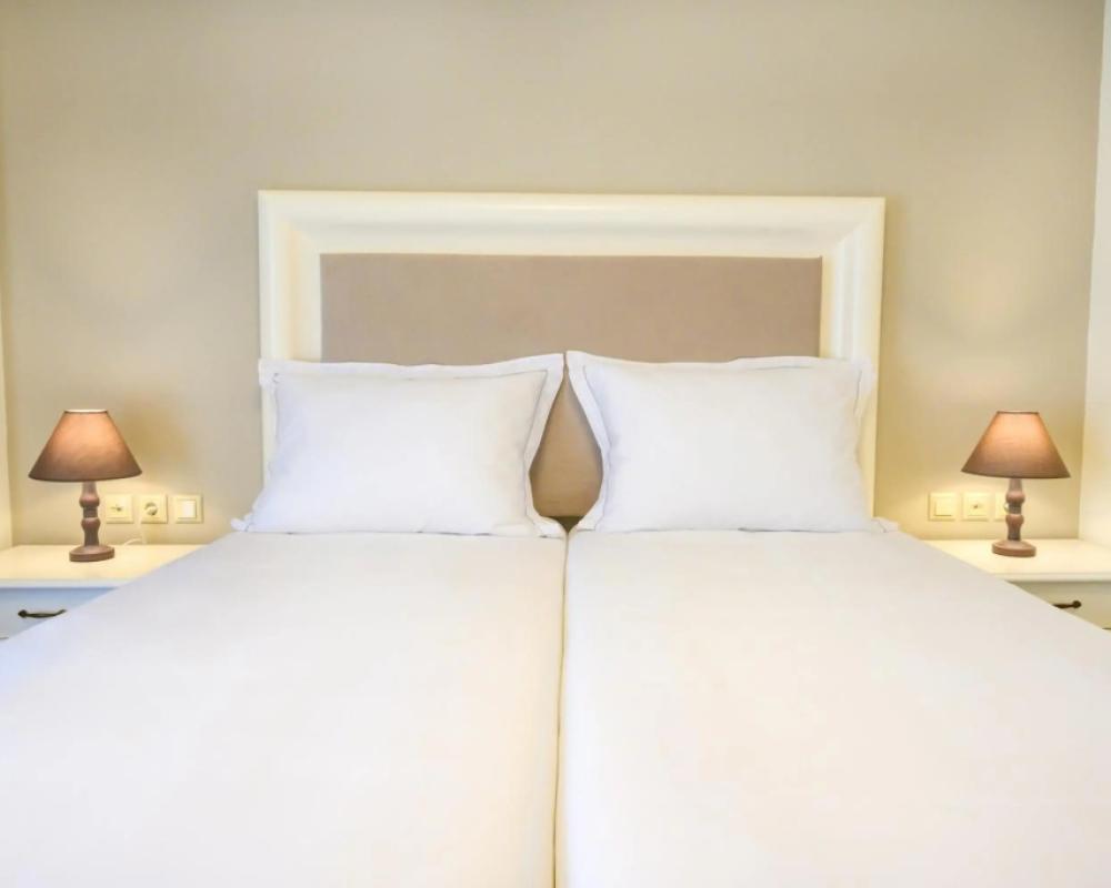 фото Emerald Suites