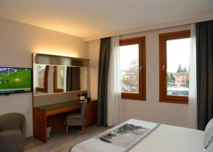 Albergo Roma, BW Signature Collection