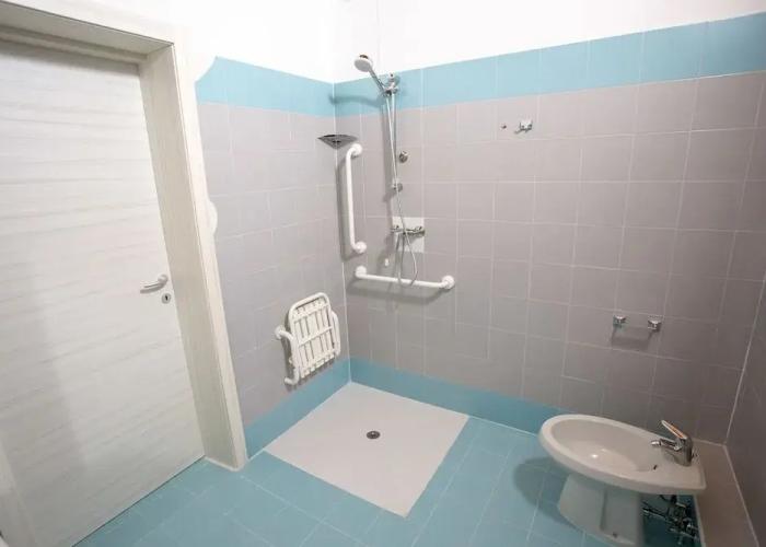 Home Hotel