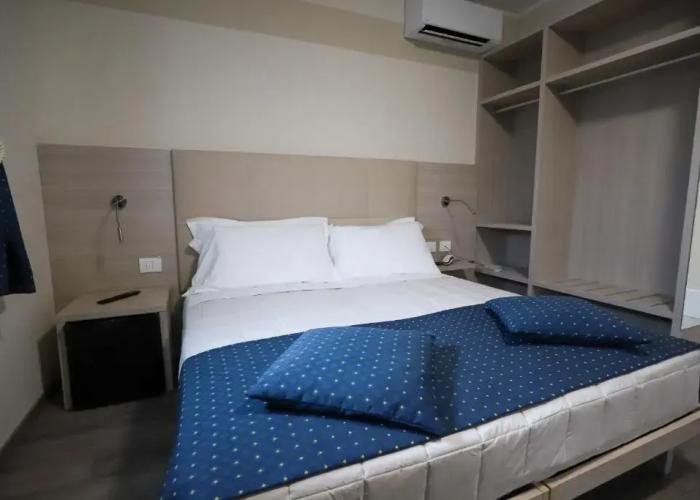 Home Hotel
