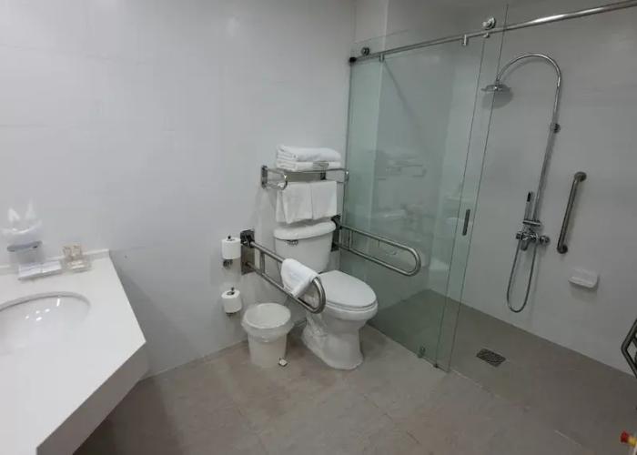 Hotel Diego de Almagro Castro