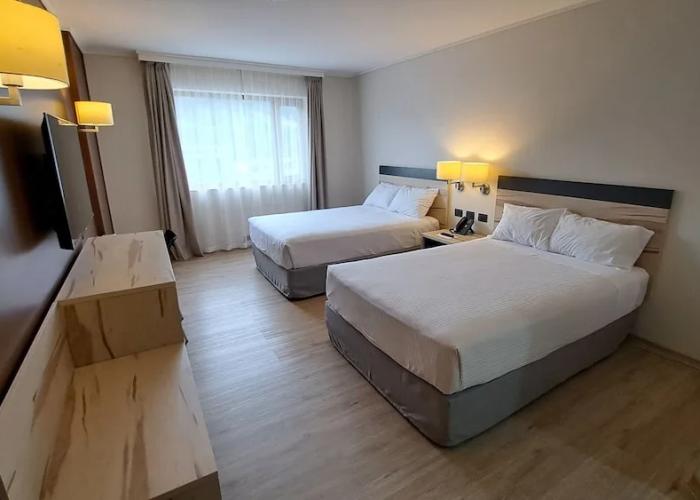 Hotel Diego de Almagro Castro