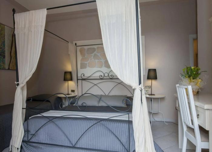 Hotel Monti