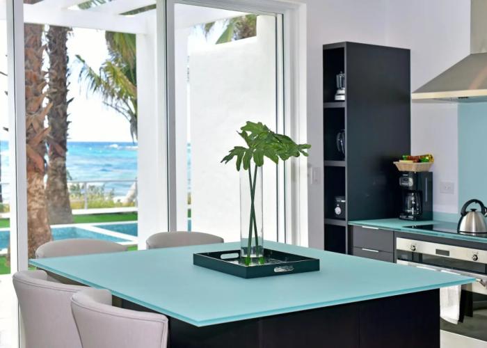 Coral Beach Club Villas & Marina